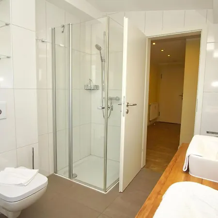 Balkon, Gratis Nutzung Vom Ahoi Erlebnisbad Und Sauna In Sellin- Meeresblick 59 *