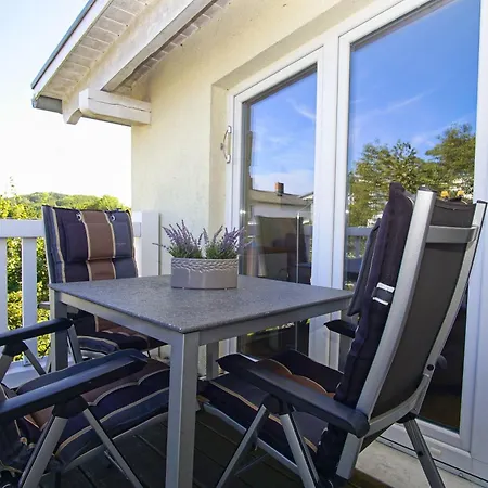 Balkon, gratis Nutzung vom AHOI Erlebnisbad und Sauna in Sellin- Meeresblick FeWo 59 Goehren (Ruegen)