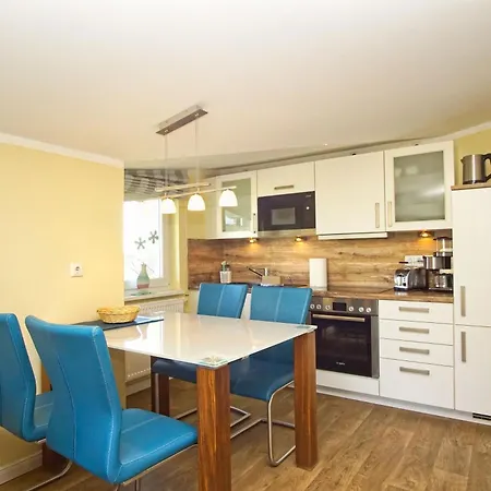 아파트 Balkon, Gratis Nutzung Vom Ahoi Erlebnisbad Und Sauna In Sellin- Meeresblick 59 괴렌