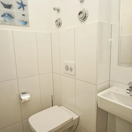 Apartment Balkon, Gratis Nutzung Vom Ahoi Erlebnisbad Und Sauna In Sellin- Meeresblick 59