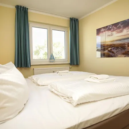 Balkon, gratis Nutzung vom AHOI Erlebnisbad und Sauna in Sellin- Meeresblick FeWo 59 Goehren (Ruegen)