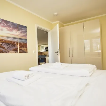 Balkon, Gratis Nutzung Vom Ahoi Erlebnisbad Und Sauna In Sellin- Meeresblick 59 아파트 *