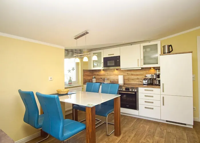 Apartment Balkon, gratis Nutzung vom AHOI Erlebnisbad und Sauna in Sellin- Meeresblick FeWo 59 Goehren (Ruegen)